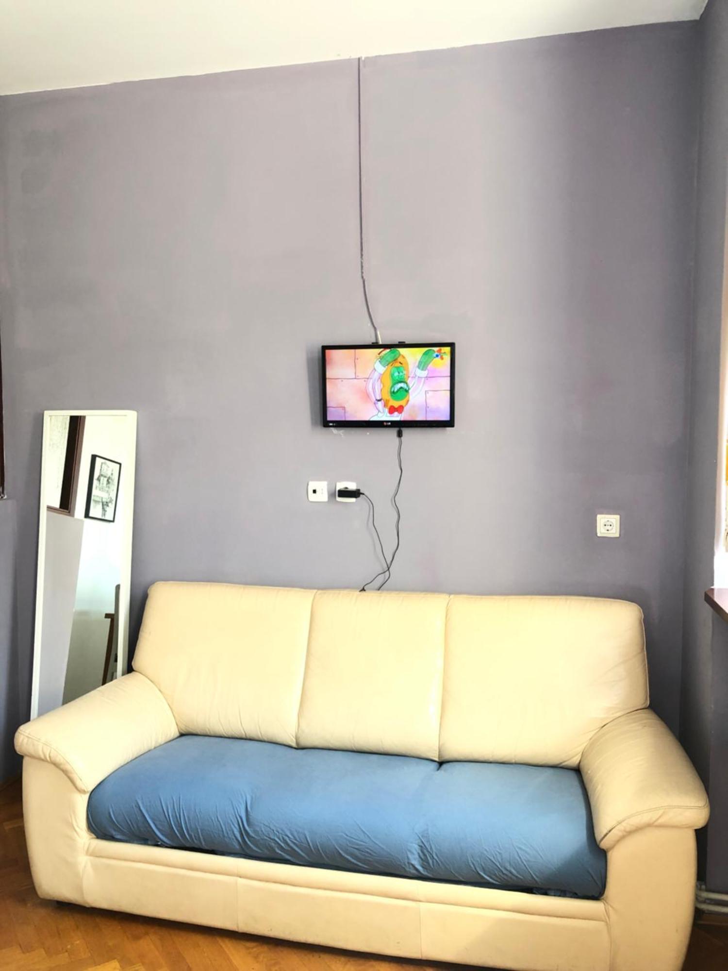 זאגרב Bishnu Hostel מראה חיצוני תמונה